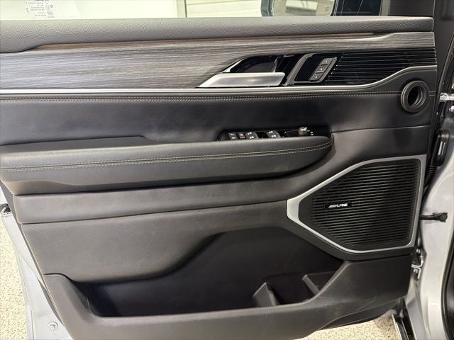 2024 Jeep Wagoneer L Series II 4x4