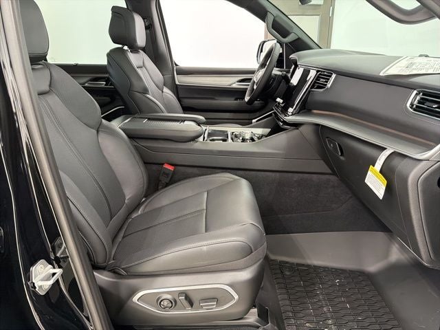 2026 Jeep Grand Wagoneer GRAND WAGONEER LIMITED RESERVE 4X4