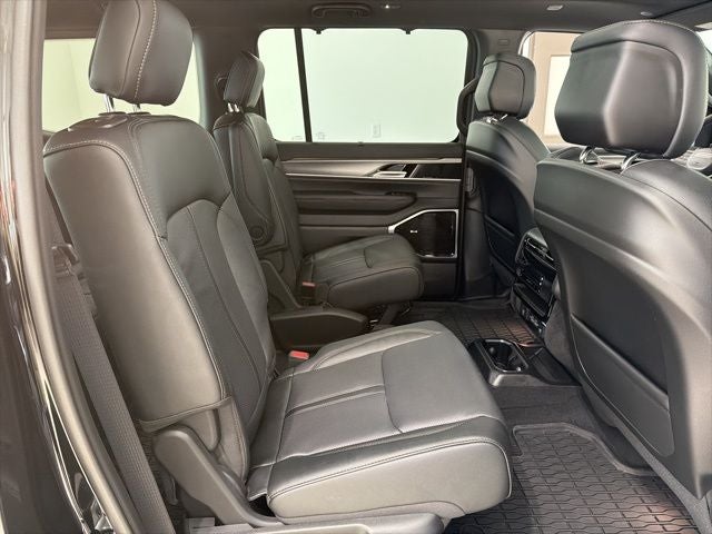 2026 Jeep Grand Wagoneer GRAND WAGONEER LIMITED RESERVE 4X4