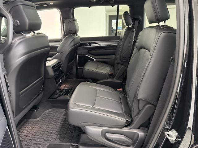 2026 Jeep Grand Wagoneer GRAND WAGONEER LIMITED RESERVE 4X4