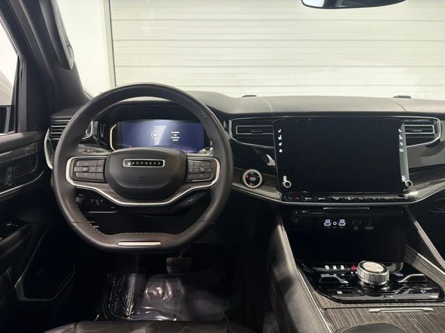 2022 Jeep Wagoneer Series III 4x4