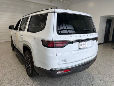 2022 Jeep Wagoneer Series III 4x4