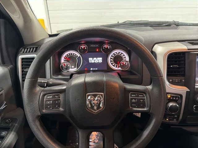 2019 RAM 1500 Classic Warlock Crew Cab 4x4 5'7' Box