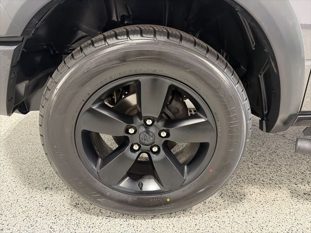 2019 RAM 1500 Classic Warlock Crew Cab 4x4 5'7' Box