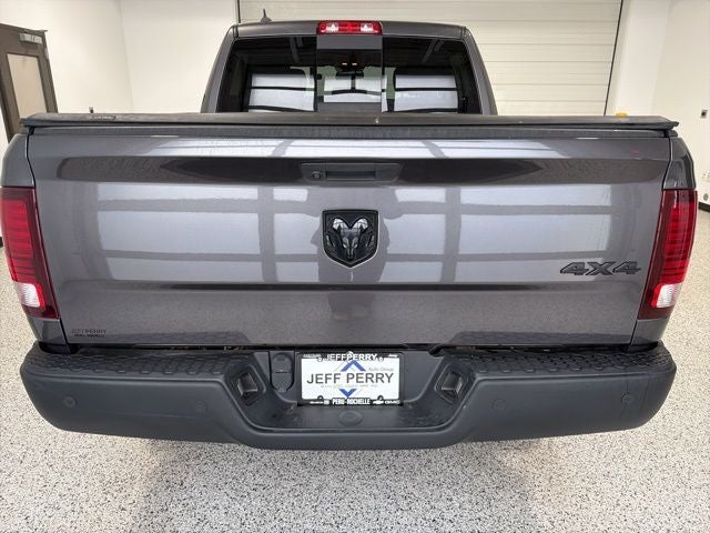 2019 RAM 1500 Classic Warlock Crew Cab 4x4 5'7' Box