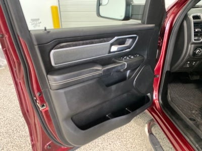 2022 RAM 1500 Big Horn Crew Cab 4x4 5'7' Box
