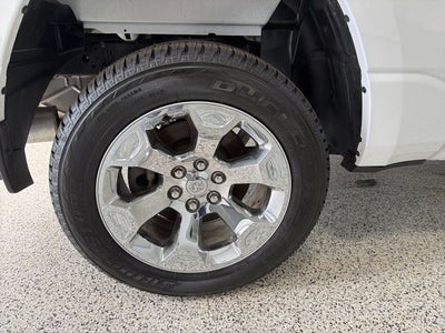 2022 RAM 1500 Big Horn Crew Cab 4x4 5'7' Box