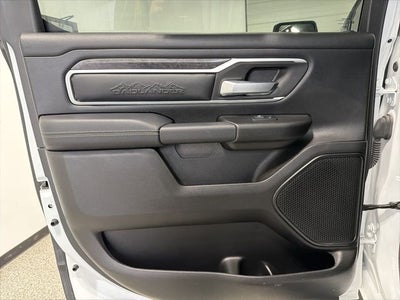 2022 RAM 1500 Big Horn Crew Cab 4x4 5'7' Box