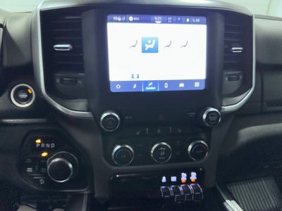 2022 RAM 1500 Big Horn Crew Cab 4x4 5'7' Box