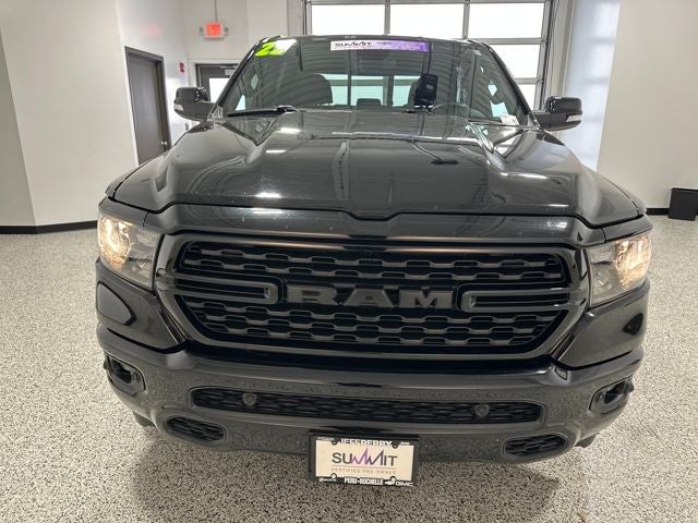 2022 RAM 1500 Big Horn Crew Cab 4x4 5'7' Box