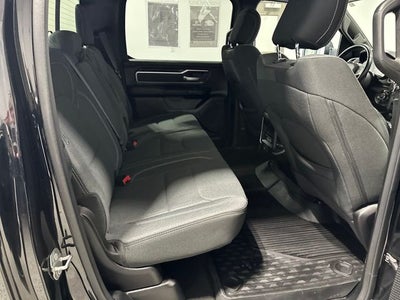 2022 RAM 1500 Big Horn Crew Cab 4x4 5'7' Box