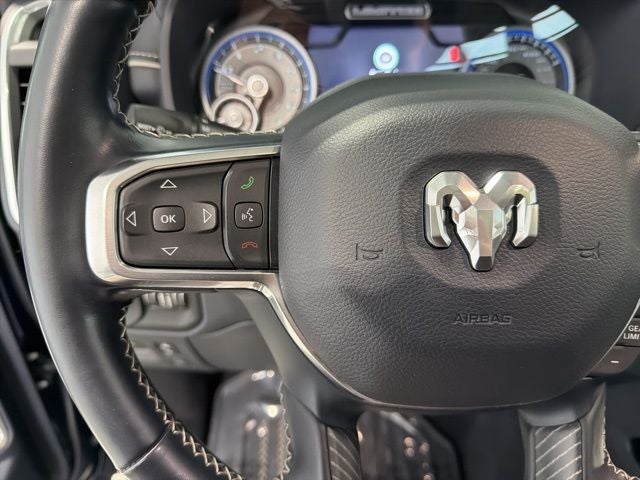 2022 RAM 1500 Limited Crew Cab 4x4 5'7' Box