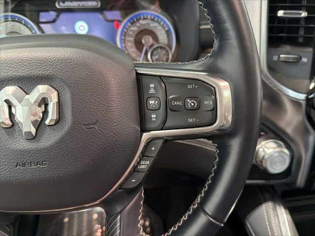 2022 RAM 1500 Limited Crew Cab 4x4 5'7' Box