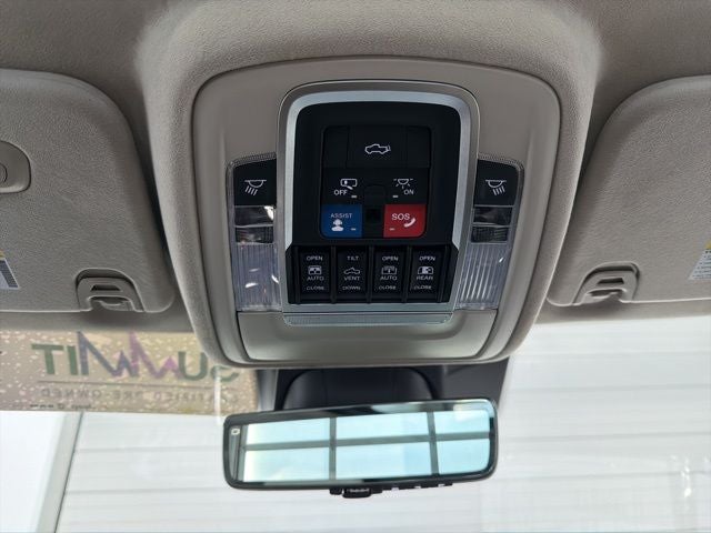 2022 RAM 1500 Limited Crew Cab 4x4 5'7' Box