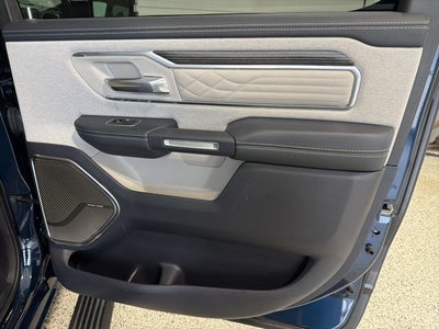 2022 RAM 1500 Limited Crew Cab 4x4 5'7' Box