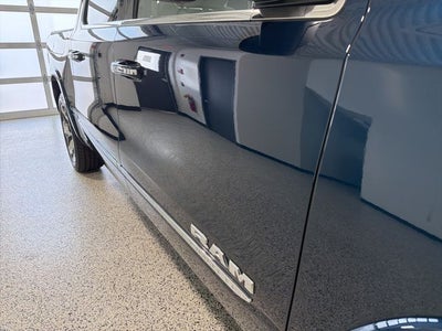 2022 RAM 1500 Limited Crew Cab 4x4 5'7' Box