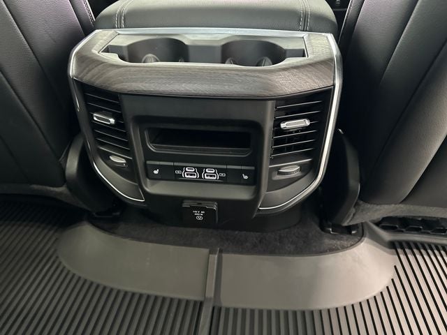 2025 RAM Ram 1500 RAM 1500 LARAMIE CREW CAB 4X4 5'7' BOX