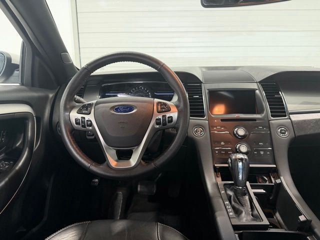 2016 Ford Taurus SEL