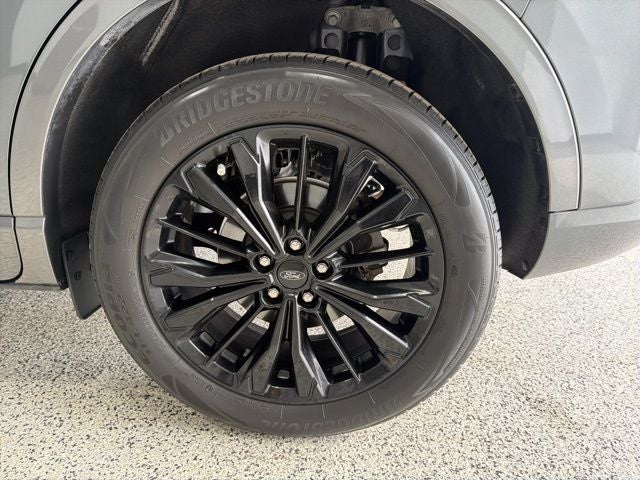 2023 Ford Escape ST-Line Elite