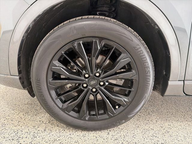 2023 Ford Escape ST-Line Elite