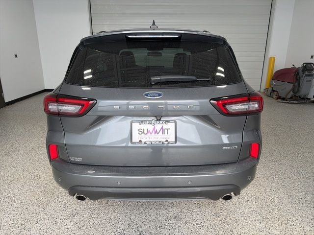 2023 Ford Escape ST-Line Elite