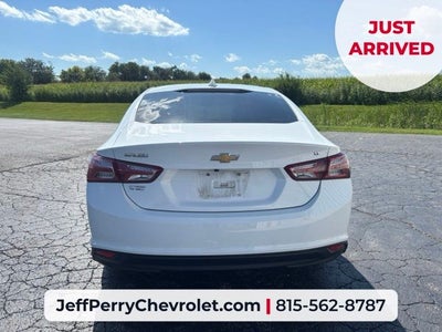 2022 Chevrolet Malibu FWD LT