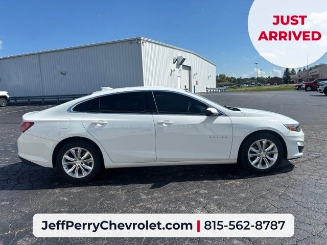 2022 Chevrolet Malibu FWD LT