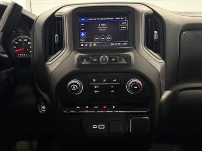 2023 Chevrolet Silverado 1500 4WD Crew Cab Short Bed Custom