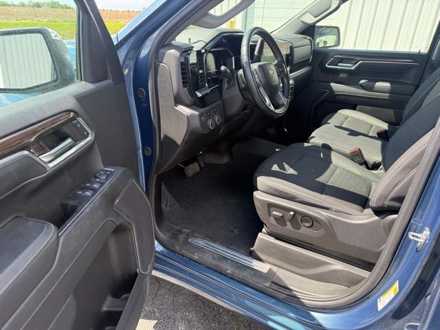 2024 Chevrolet Silverado 1500 4WD Crew Cab Short Bed LT with 2FL