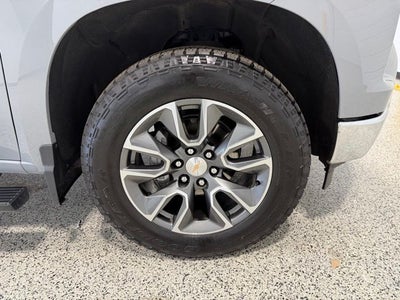 2024 Chevrolet Silverado 1500 4WD Crew Cab Short Bed LT with 2FL