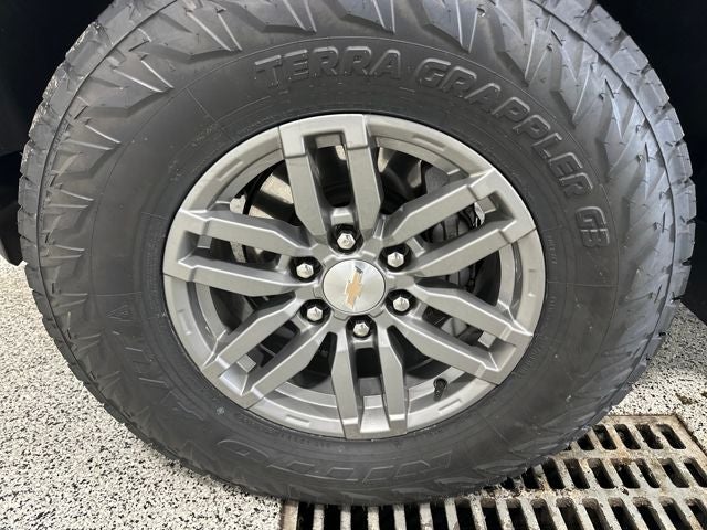 2024 Chevrolet Colorado 4WD LT