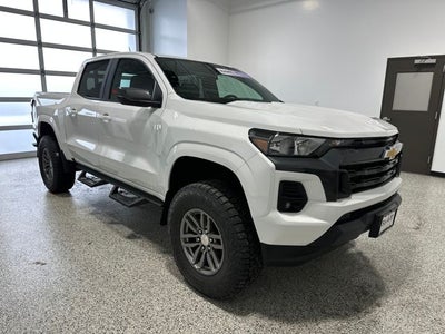 2024 Chevrolet Colorado 4WD LT