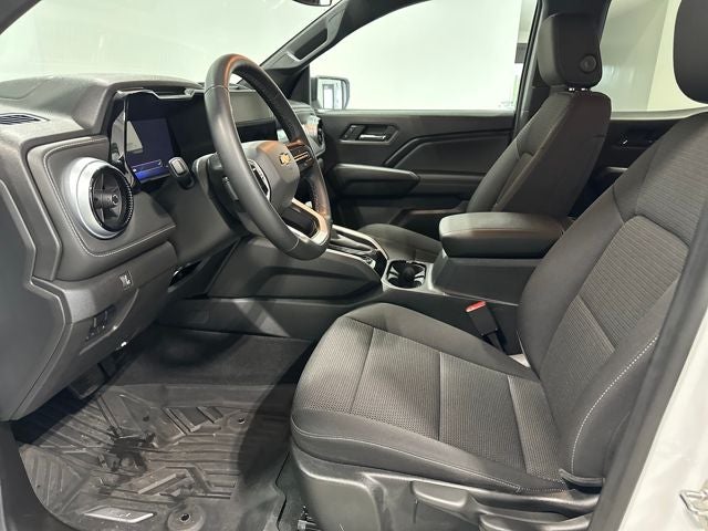 2024 Chevrolet Colorado 4WD LT