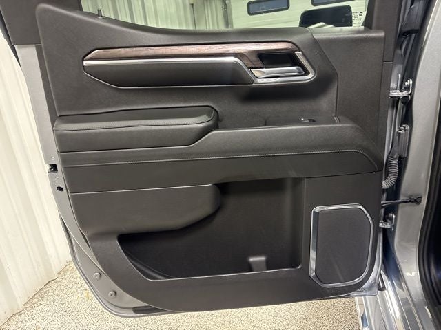 2024 Chevrolet Silverado 1500 4WD Crew Cab Short Bed LTZ