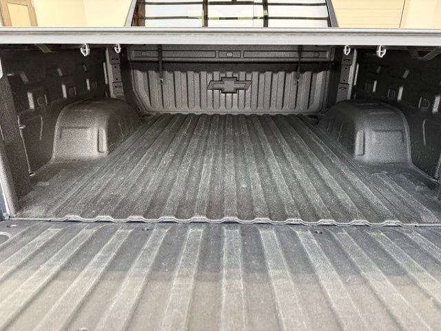 2023 Chevrolet Silverado 1500 4WD Crew Cab Short Bed LTZ