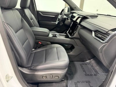 2026 GMC Acadia Elevation FWD