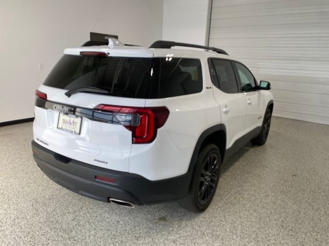2022 GMC Acadia AWD SLE