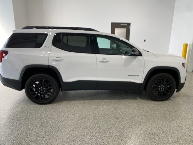 2022 GMC Acadia AWD SLE