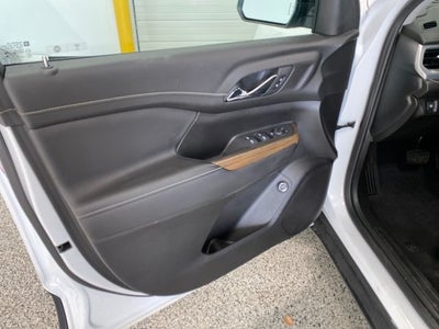 2022 GMC Acadia AWD SLE