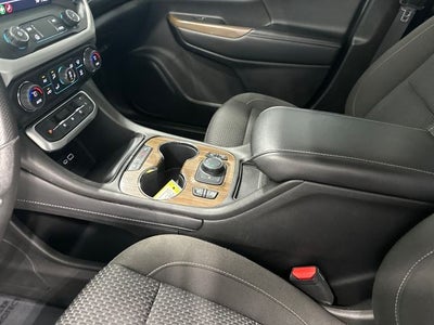 2023 GMC Acadia AWD SLE