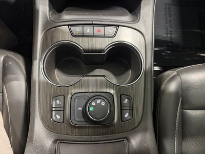 2023 GMC Acadia AWD SLT