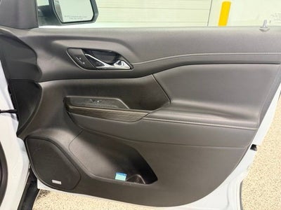 2023 GMC Acadia AWD SLT