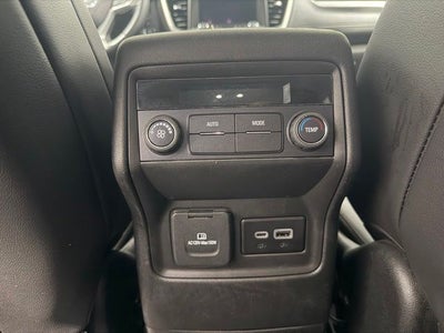 2023 GMC Acadia AWD SLT