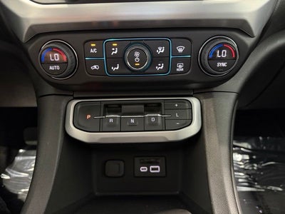 2023 GMC Acadia AWD SLT