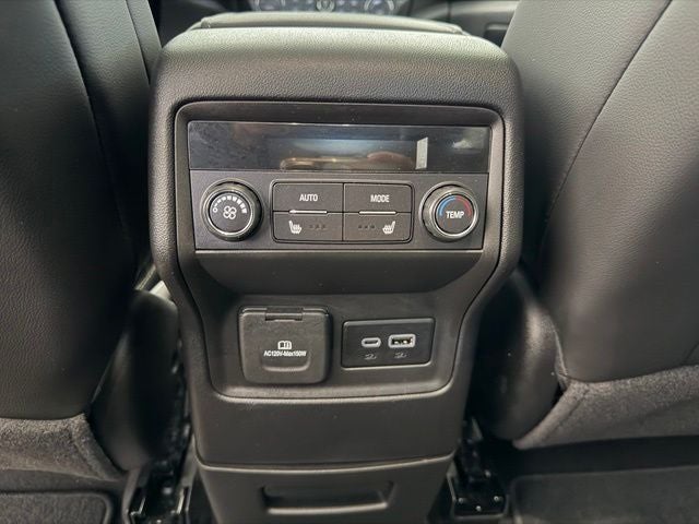 2023 GMC Acadia AWD SLT