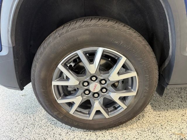 2023 GMC Acadia AWD SLT