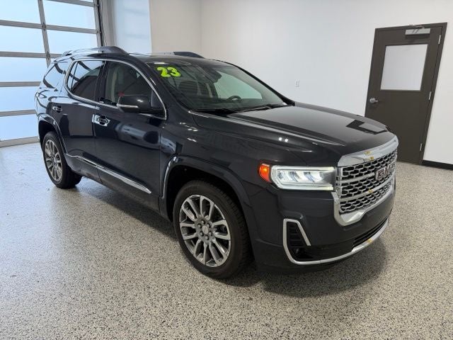 2023 GMC Acadia AWD Denali