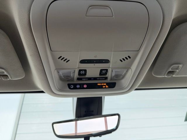 2023 GMC Acadia AWD Denali