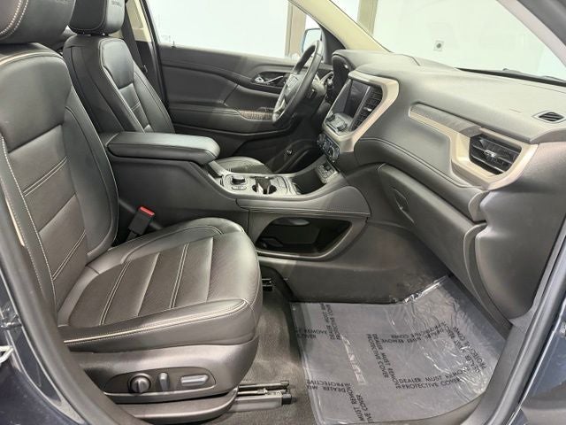 2023 GMC Acadia AWD Denali
