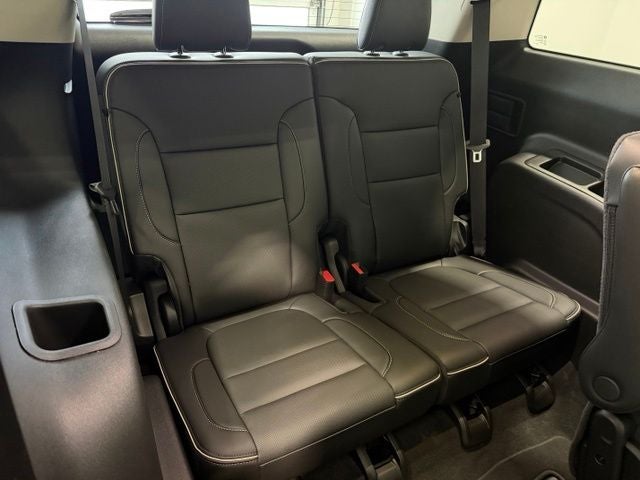 2023 GMC Acadia AWD Denali